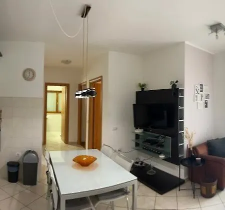 Casa Polly 3 - Ampio Appartamento In Ottima Posizione A Corciano Frazione Ellera Chiugiana Perugia Exterior photo